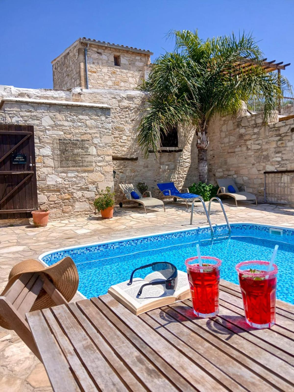 Athena'S Pool Oasis Lejlighed Skarinou Eksteriør billede