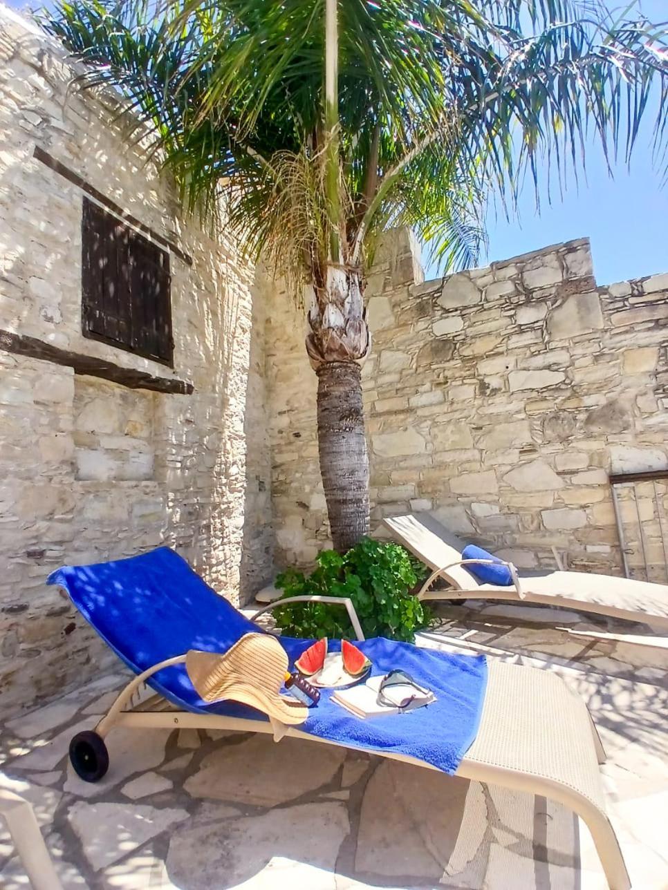 Athena'S Pool Oasis Lejlighed Skarinou Eksteriør billede
